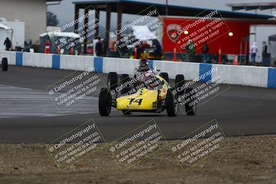 media/Nov-16-2025-CalClub SCCA (Sun) [[2975c16dfc]]/Group 2/Turn 1/